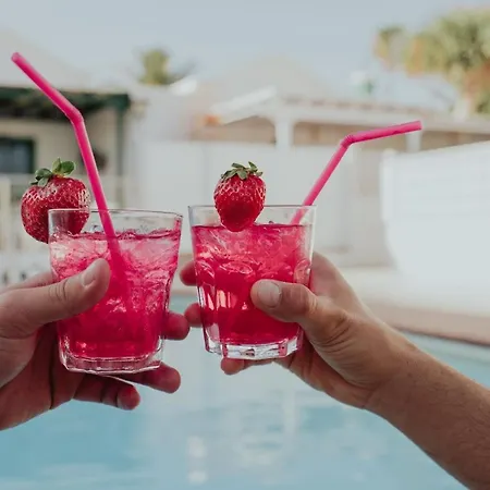 Ferienhaus In Mit Terrasse Und Gemeinschaftlichem Pool Playa del Inglés